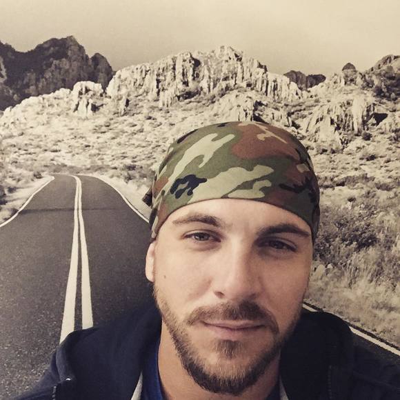 Meet your Posher, Robert - Picture 1 of 1